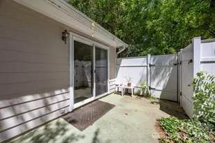 1057 Sardis Cove Dr, Charlotte, NC 28270 - Photo 16