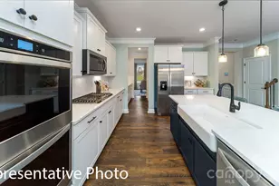 108 Rhuidean Ct, Troutman, NC 28166 - Photo 10