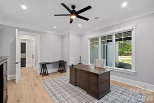 16906 Lakeshore Dr, Cornelius, NC 28031 - Photo 6