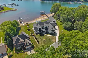 16906 Lakeshore Dr, Cornelius, NC 28031 - Photo 2