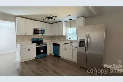 15 Groves Street, Cramerton, NC 28032 - Photo 2