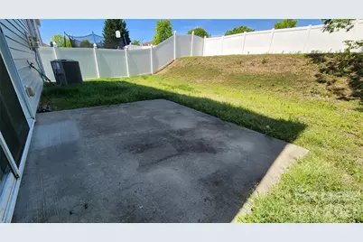 508 Knothole Lane, Charlotte, NC 28214 - Photo 18