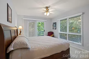128 Forest View Dr, Flat Rock, NC 28731 - Photo 26