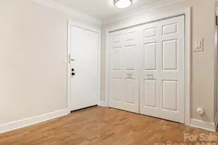 1323 Queens Rd, Charlotte, NC 28207 - Photo 4