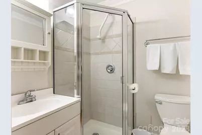 1323 Queens Road #309, Charlotte, NC 28207 - Photo 16