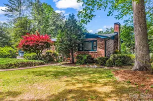 122 W Sweetbriar Ln, Etowah, NC 28729 - Photo 2