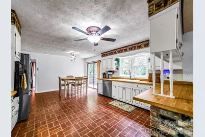 122 W Sweetbriar Lane, Etowah, NC 28729 - Photo 28