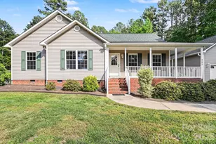 392 Cove Wood Dr, Denton, NC 27239 - Photo 2