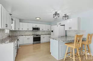 392 Cove Wood Dr, Denton, NC 27239 - Photo 10