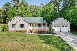 392 Cove Wood Dr, Denton, NC 27239 - Photo 4