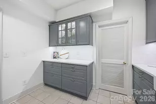 2440 Selwyn Ave, Charlotte, NC 28209 - Photo 16