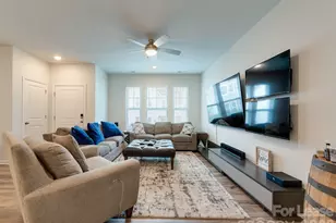 3329 Ada Ml Aly, Charlotte, NC 28205 - Photo 8