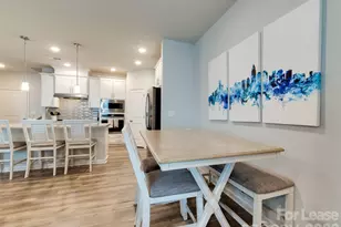 3329 Ada Ml Aly, Charlotte, NC 28205 - Photo 4
