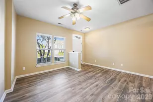128 Autumn Falls Dr, Lake Wylie, SC 29710 - Photo 4