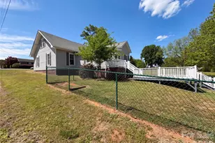 215 S Ferry Rd, New London, NC 28127 - Photo 6
