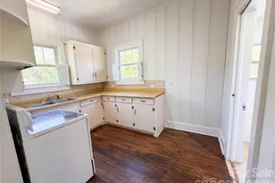 215 S Ferry Rd, New London, NC 28127 - Photo 20