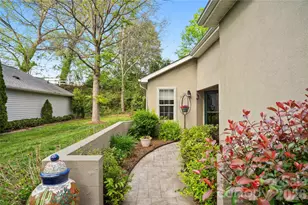 75 Stonebridge Dr, Asheville, NC 28805 - Photo 4