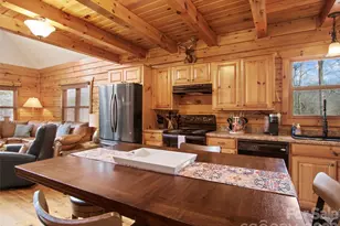 101 Jack Straw Ln, Burnsville, NC 28714 - Photo 12