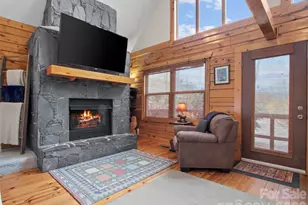 101 Jack Straw Ln, Burnsville, NC 28714 - Photo 8