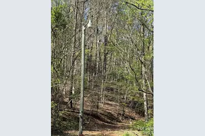 880 N Main Street, Marion, NC 28752 - Photo 18