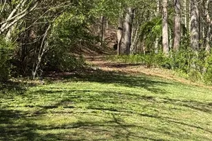 880 N Main St, Marion, NC 28752 - Photo 14