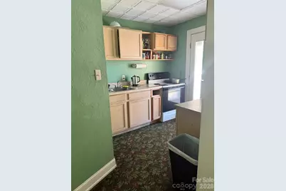 880 N Main Street, Marion, NC 28752 - Photo 32