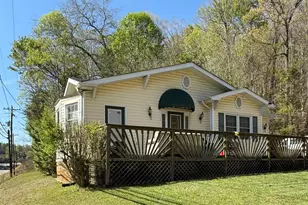 880 N Main St, Marion, NC 28752 - Photo 1