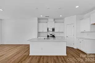 8121 Old Dowd Rd, Charlotte, NC 28214 - Photo 6