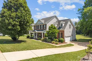 125 Sundown Cove Dr, Mooresville, NC 28117 - Photo 2