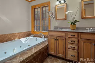 609 N Fork Rd, Black Mountain, NC 28711 - Photo 16