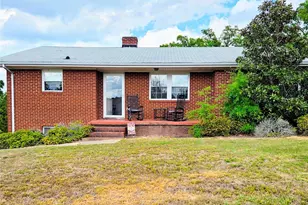 613 Judy St, Albemarle, NC 28001 - Photo 2