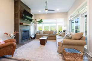 36 Spy Pointe Ln, Fletcher, NC 28732 - Photo 8