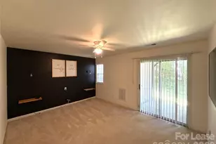 639 Mountainwater Dr, Charlotte, NC 28262 - Photo 10