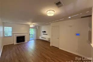 639 Mountainwater Dr, Charlotte, NC 28262 - Photo 4