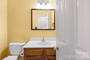 5636 Ivygate Ln, Charlotte, NC 28226 - Photo 8