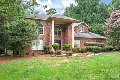8600 Brownes Pond Lane, Charlotte, NC 28277 - Photo 2