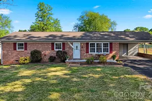 184 Edgegreen Ct, Taylorsville, NC 28681 - Photo 2
