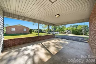 184 Edgegreen Ct, Taylorsville, NC 28681 - Photo 40