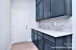 20392 Queens St, Cornelius, NC 28031 - Photo 36