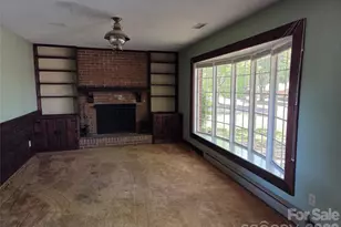 2309 24th Ave NE, Hickory, NC 28601 - Photo 4