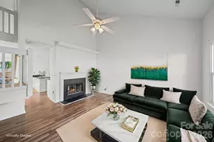 3609 Huyton Ct, Charlotte, NC 28215 - Photo 2