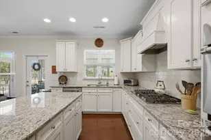 6193 Jack Thomas Dr, Fort Mill, SC 29707 - Photo 14
