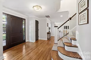 2927 Somerset Dr, Charlotte, NC 28209 - Photo 4