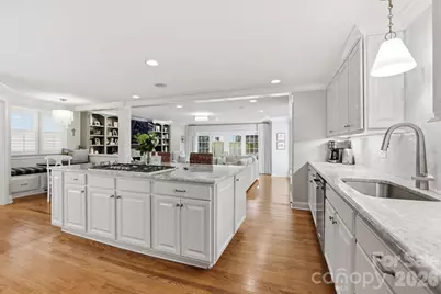 2927 Somerset Drive, Charlotte, NC 28209 - Photo 16