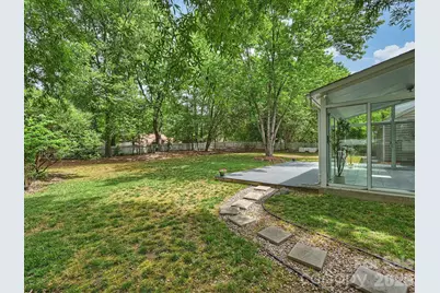 1909 Lawton Bluff Road, Charlotte, NC 28226 - Photo 24