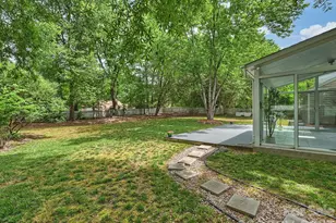 1909 Lawton Bluff Rd, Charlotte, NC 28226 - Photo 24