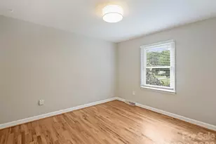 1909 Lawton Bluff Rd, Charlotte, NC 28226 - Photo 20