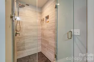 20 Plemmons St, Asheville, NC 28806 - Photo 18