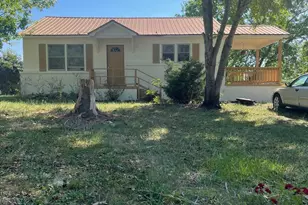 1612 Hawfield Rd, Charlotte, NC 28214 - Photo 2