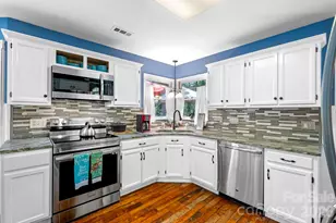 2133 Highland View Ln, Charlotte, NC 28214 - Photo 14